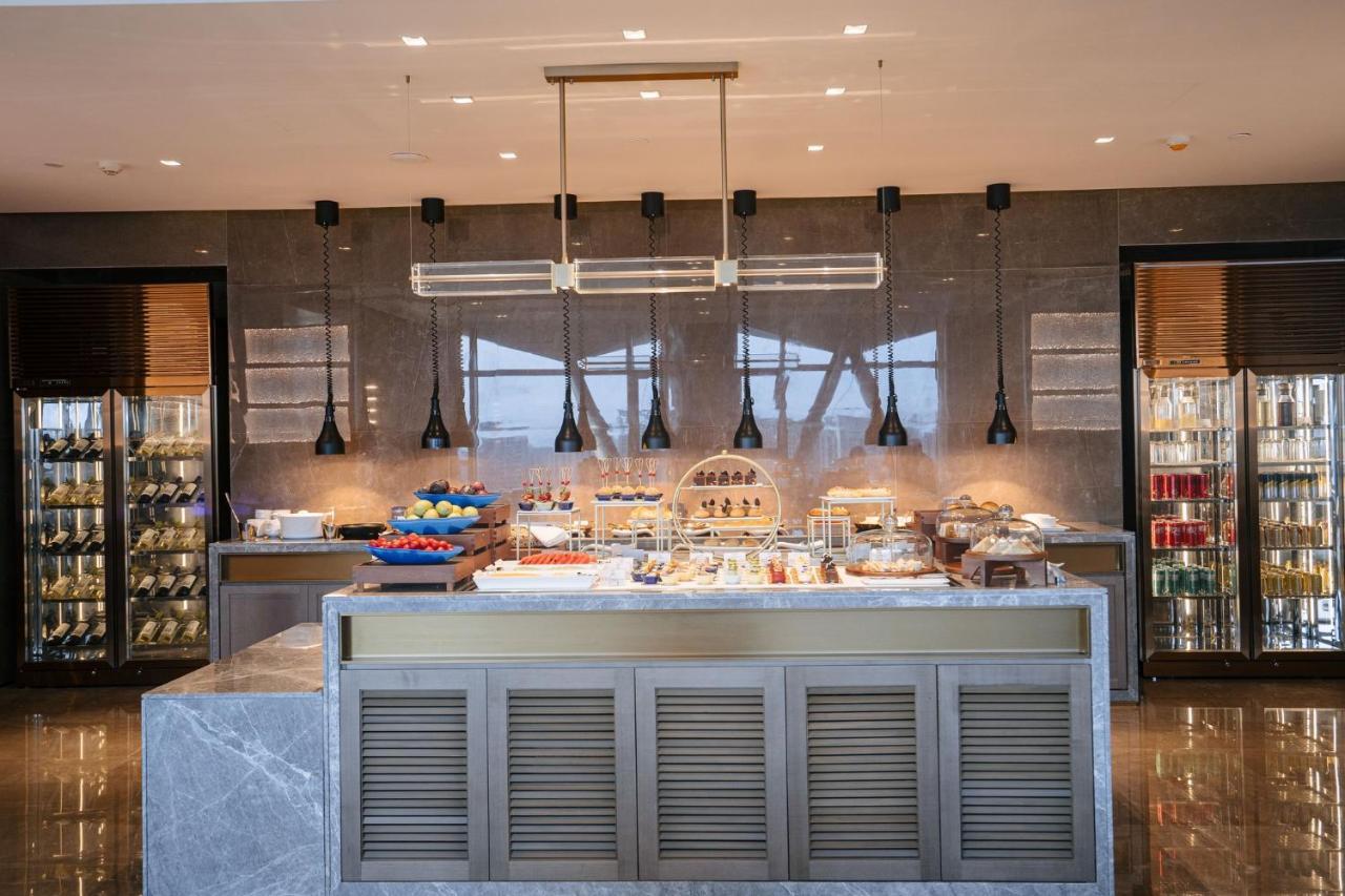 The Azure Ningbo, Vignette Collection Hotel Buitenkant foto