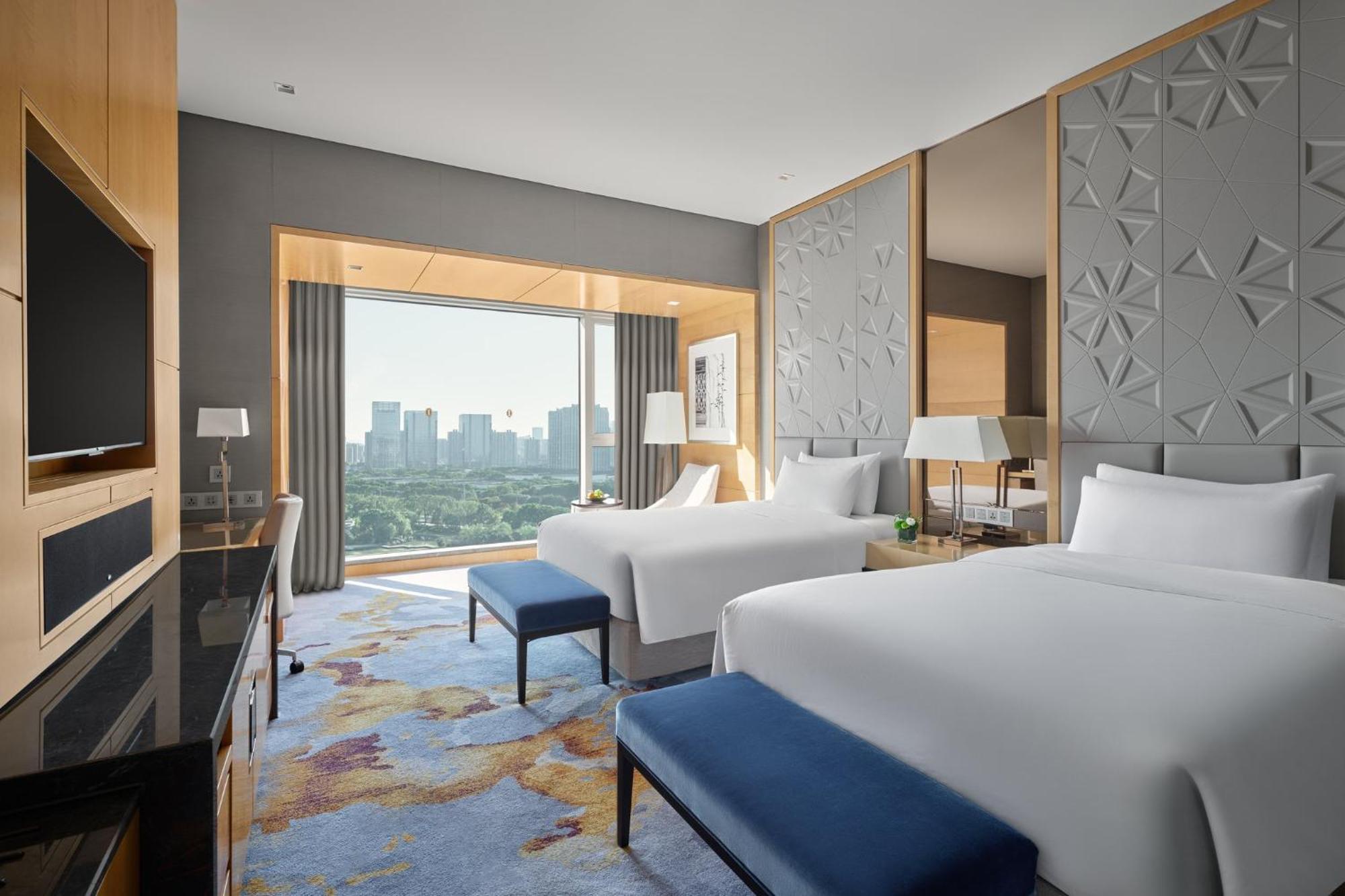 The Azure Ningbo, Vignette Collection Hotel Buitenkant foto